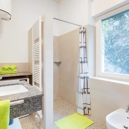 Апартаменты Daniela *